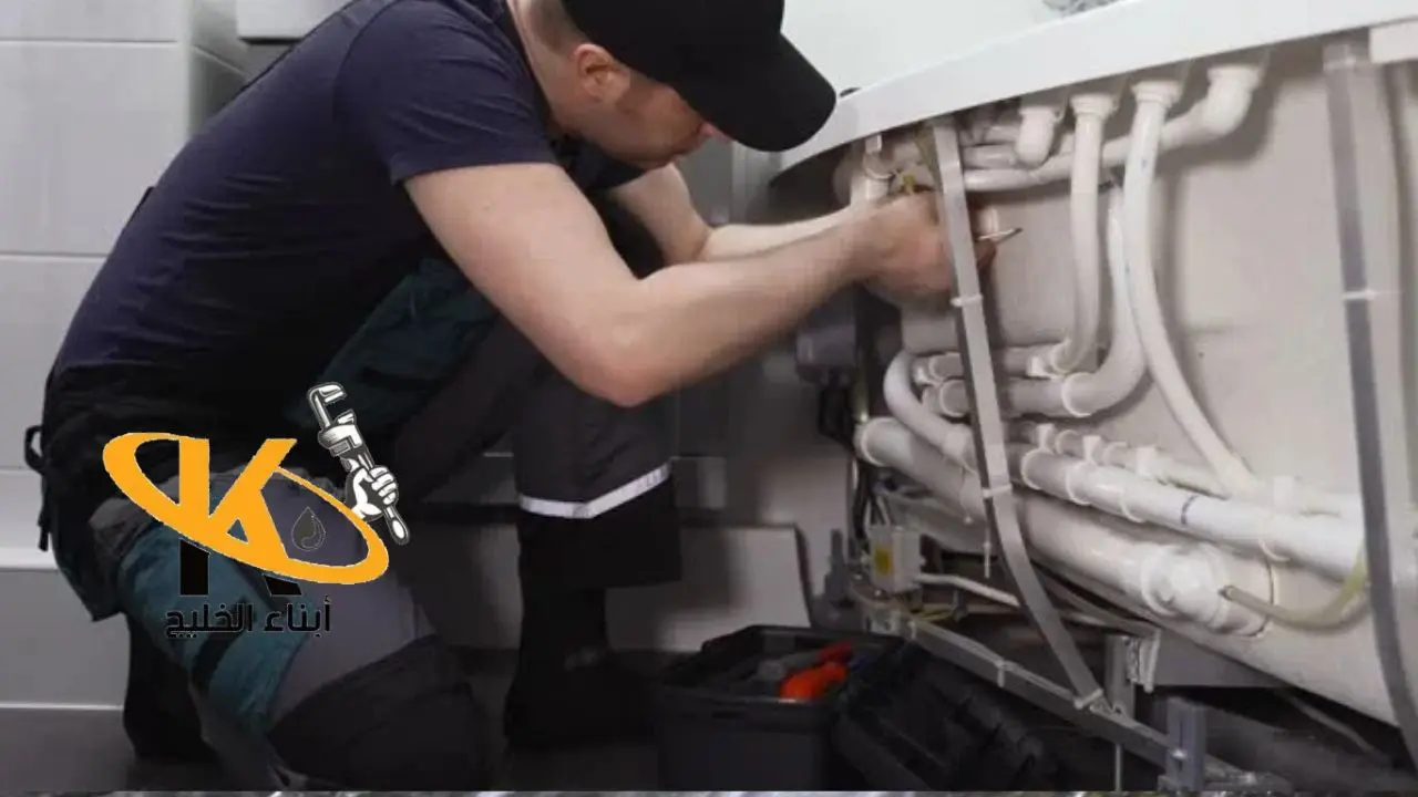 فني صحي غرب عبدالله المبارك